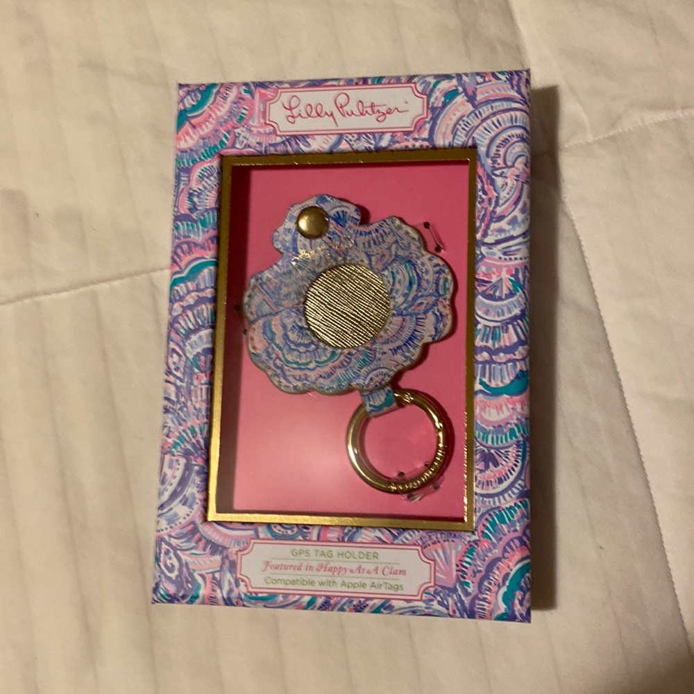 Lily Pulitzer air tag holder